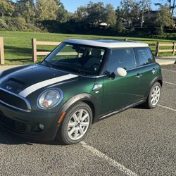 2014 Mini Cooper - LOW Miles!