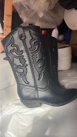 Women’s boots 7 1/2