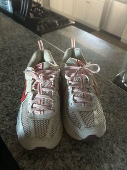 Nike vomero 5