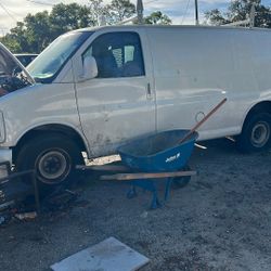 2001 GMC Savana 1500