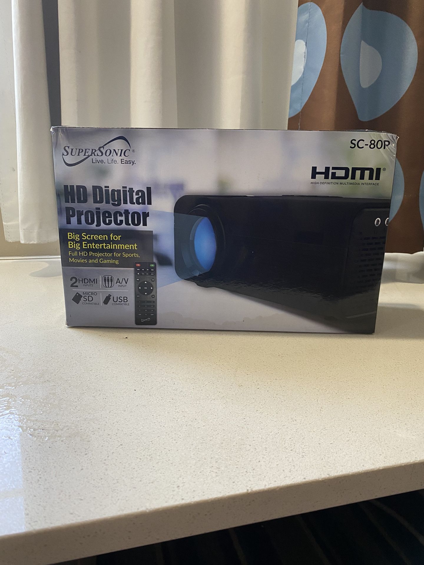 Supersonic HD Digital Projector SC-80P