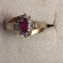 10kt Ruby And Diamond Ring