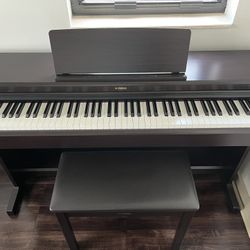 Yamaha Arius YDP165 Digital Piano 