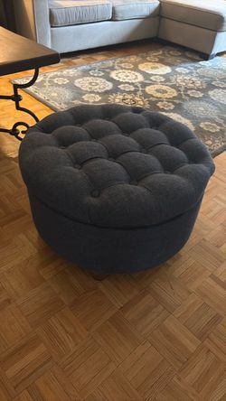 Round Storage bench