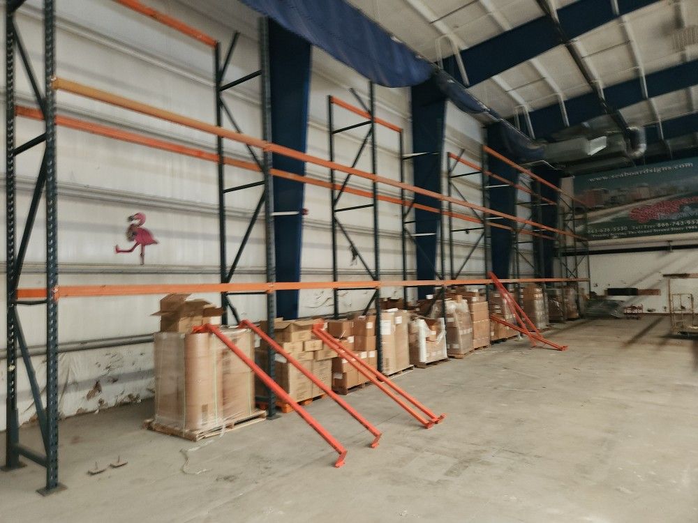 Commercial bolt together pallet racking system