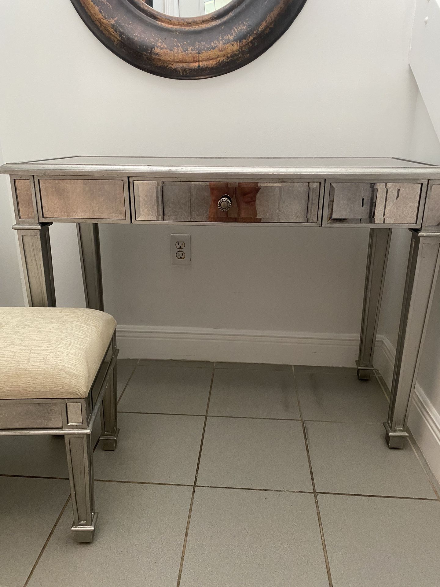 Mirrored Vanity Table And Stool