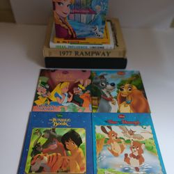 Lot of 20 Books Disney, Yearbooks & More