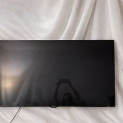 Samsung Flat Screen TV – Excellent Condition
