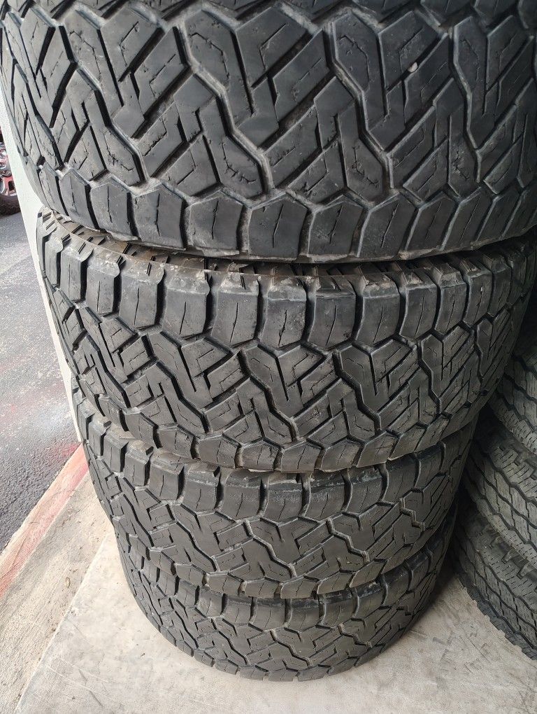 37x13.50r20 nitto recon grappler load range e, 10.ply tires