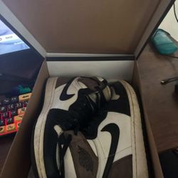 Air Jordan 1's Retro High Ogs