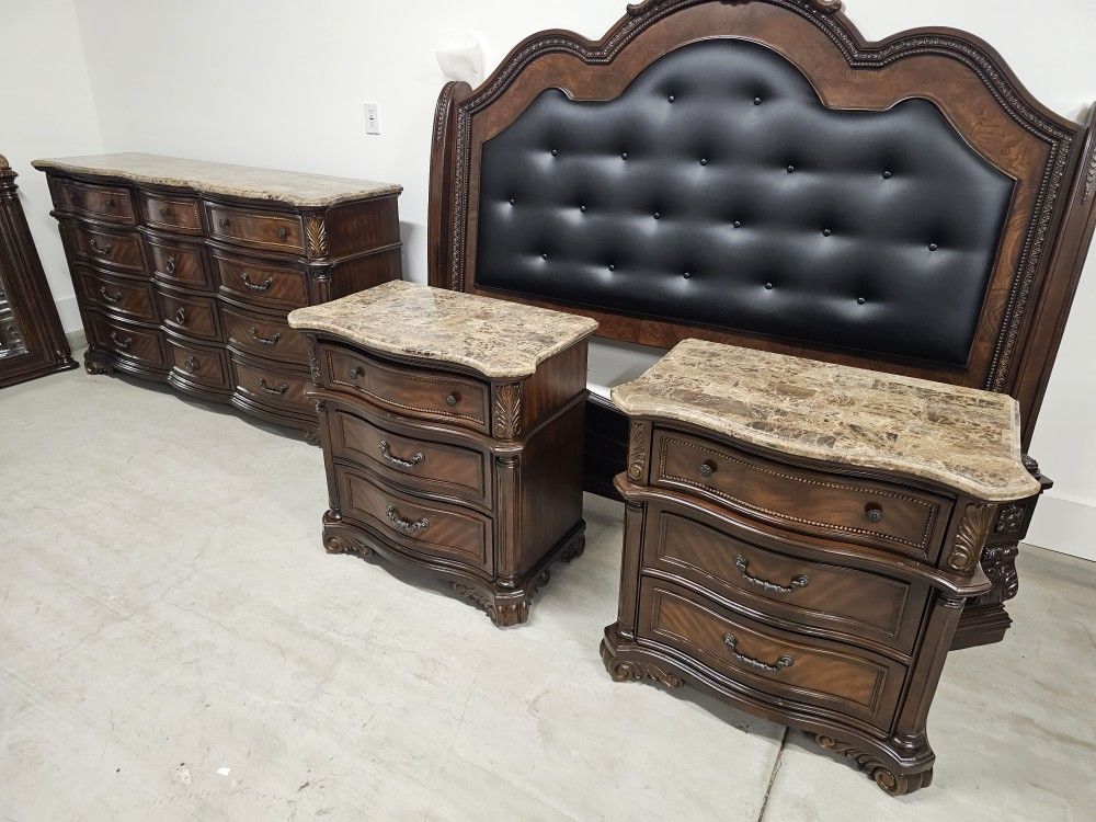 Bedroom Set King Size