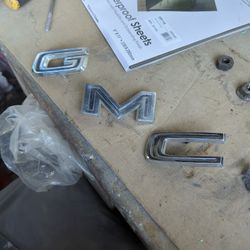 1972 GMC Hood Emblem