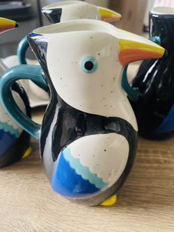 Penguin Ceramic Vase -new!