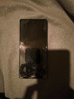 Google pixel 6 (broken screen)