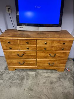 Dresser
