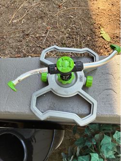 Expert Gardener Heavy-Duty Stationary 2 Arm Whirling Sprinkler