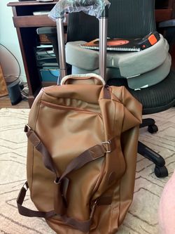 Bello Russo 21” weekender rolling, travel bag