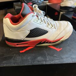Jordan Retro 5 Lows