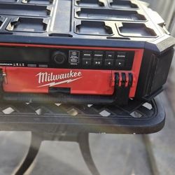 Milwakee M18 Radio Speaker