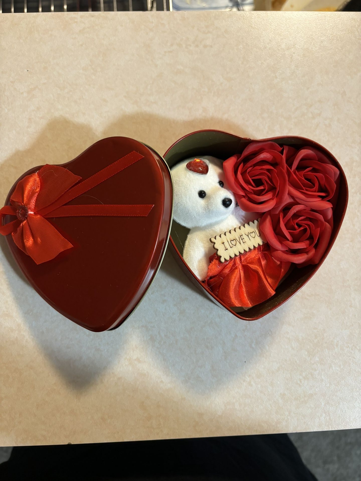Beautiful Valentine Tidy Bear And Red Rose Gift