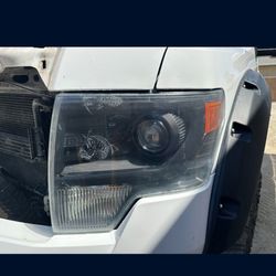 2009 - 2014 Ford F-150 LH Driver Side Xenon HID Black Headlight lamp OEM 3519