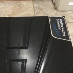 Wireless & active Subwoofer  Samsung/almost New 