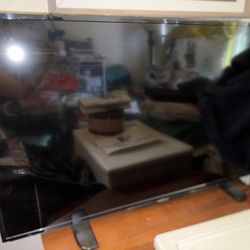 INSIGNIA TV 