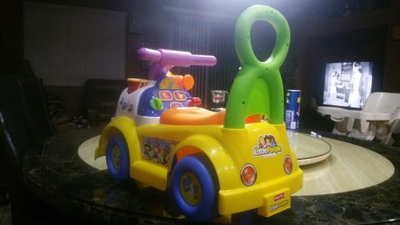 Fisher price little people musical truck