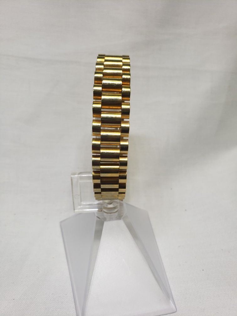 Gold over stainless bracelet new