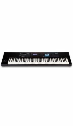 Used Roland JUNO-DS 88-Key Synthesizer Keyboard