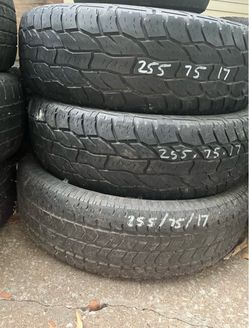 255/75/17 Tires