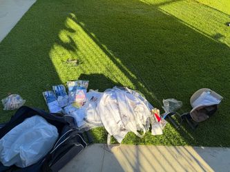 Absolute Fencing Gear Full Bundle – Swords, Mask, Uniforms & Bag