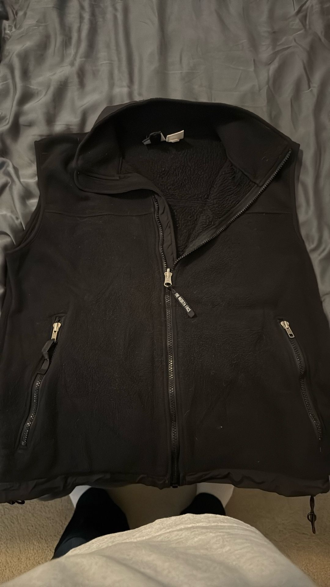 Men’s Small Fleece North face Vest