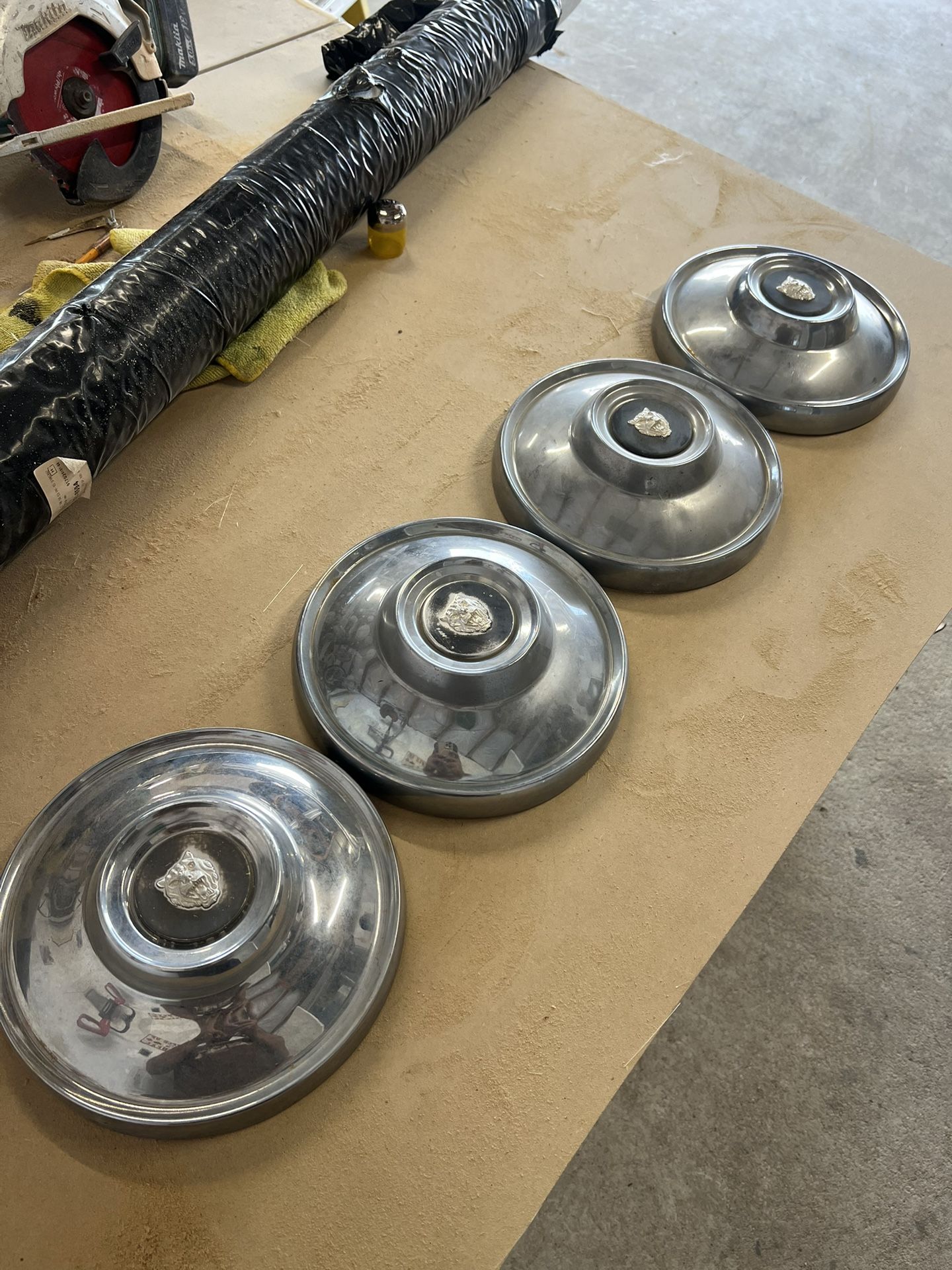 Jaguar Jx12 Hub Cap Centercap