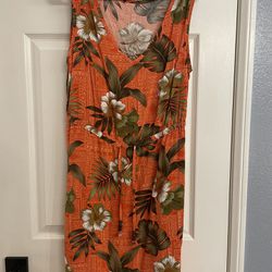 Beautiful Orange Hawaiian Floral Dress