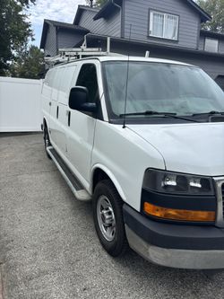 2015 GMC Savana Cargo