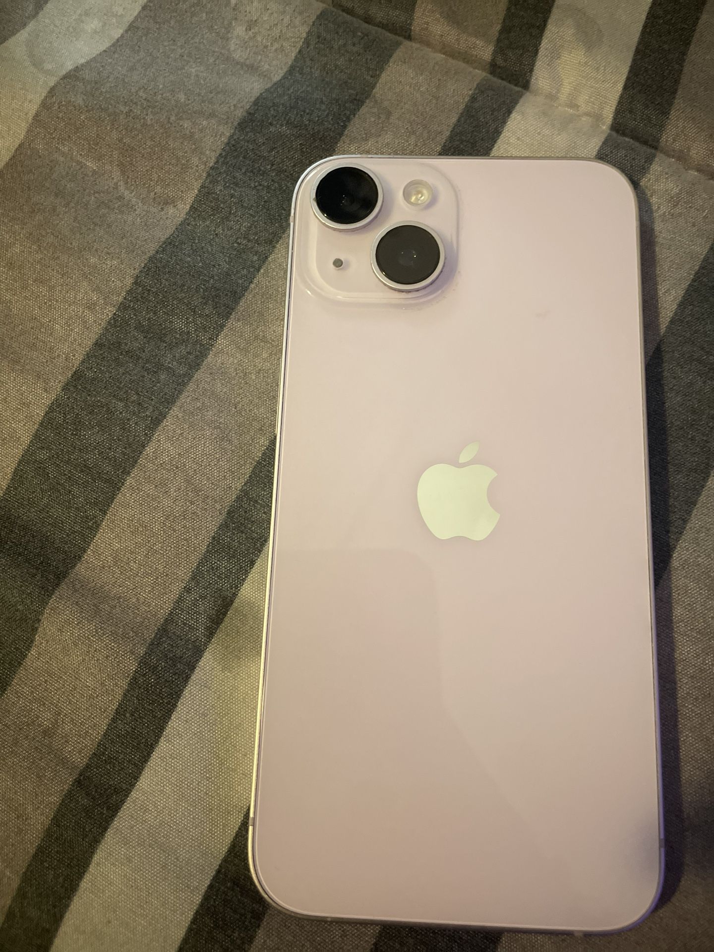 iPhone 14