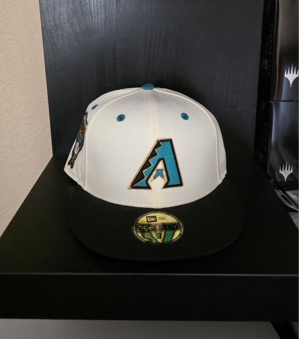 Arizona Diamondbacks Hat Club