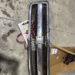2007-2013 Chevrolet 1500 Grille