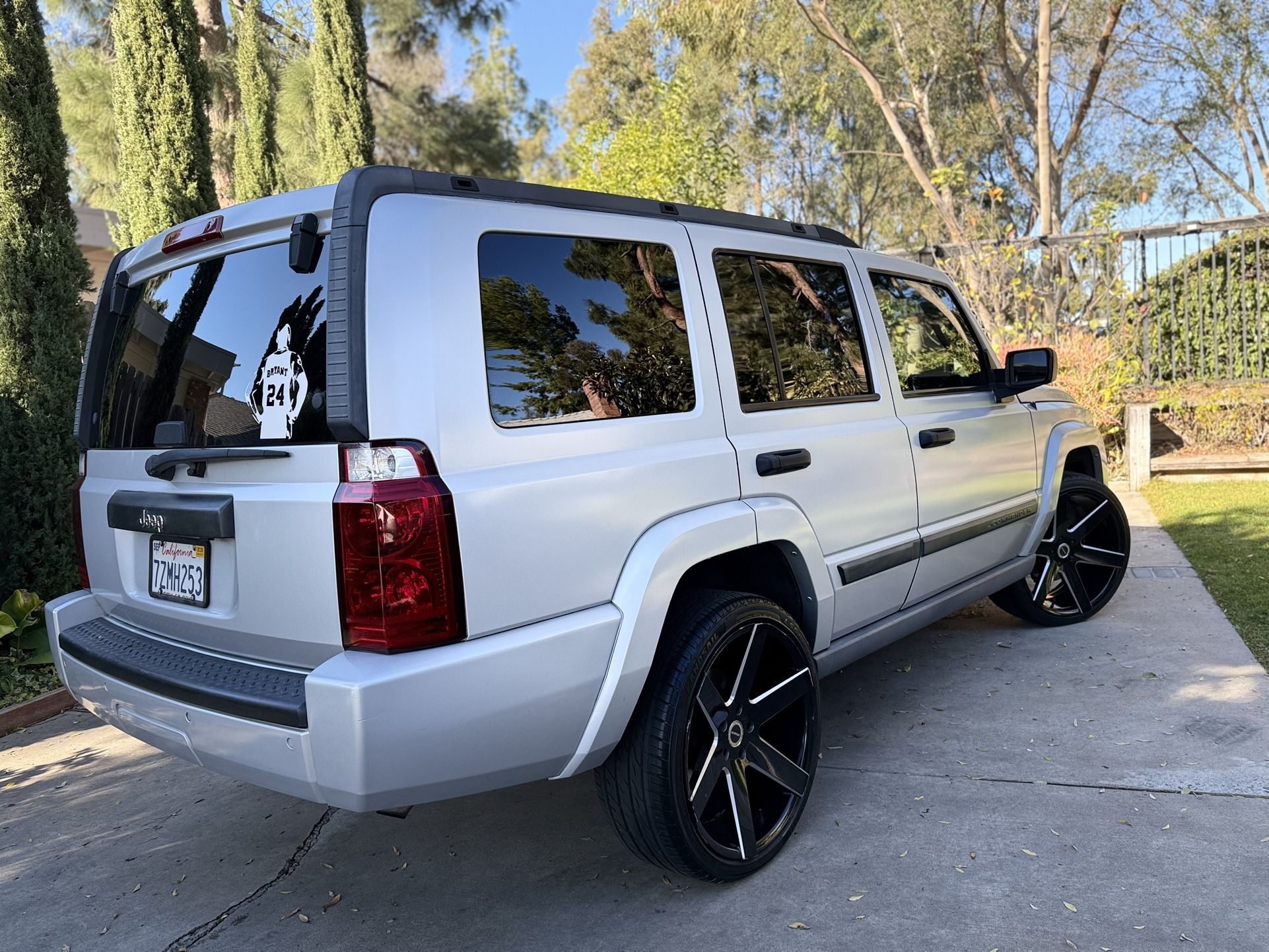 2006 Jeep Commander