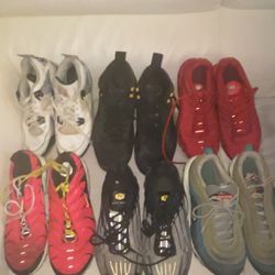 Nikes Shoes For Sale (SEND OFFERS)