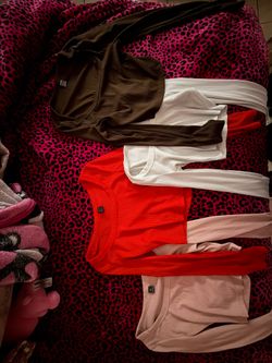 WOMENS CLOTHING BUNDLE