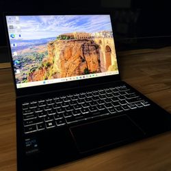 MSI Summit E13 Flip Evo