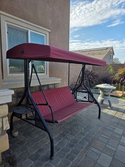 Outdoor swing