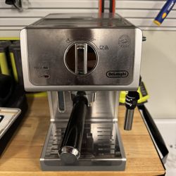 Delonghi Espresso Machine