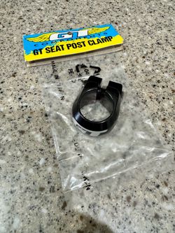 Gt Bmx NOS performer seat clamp with his original packaging
