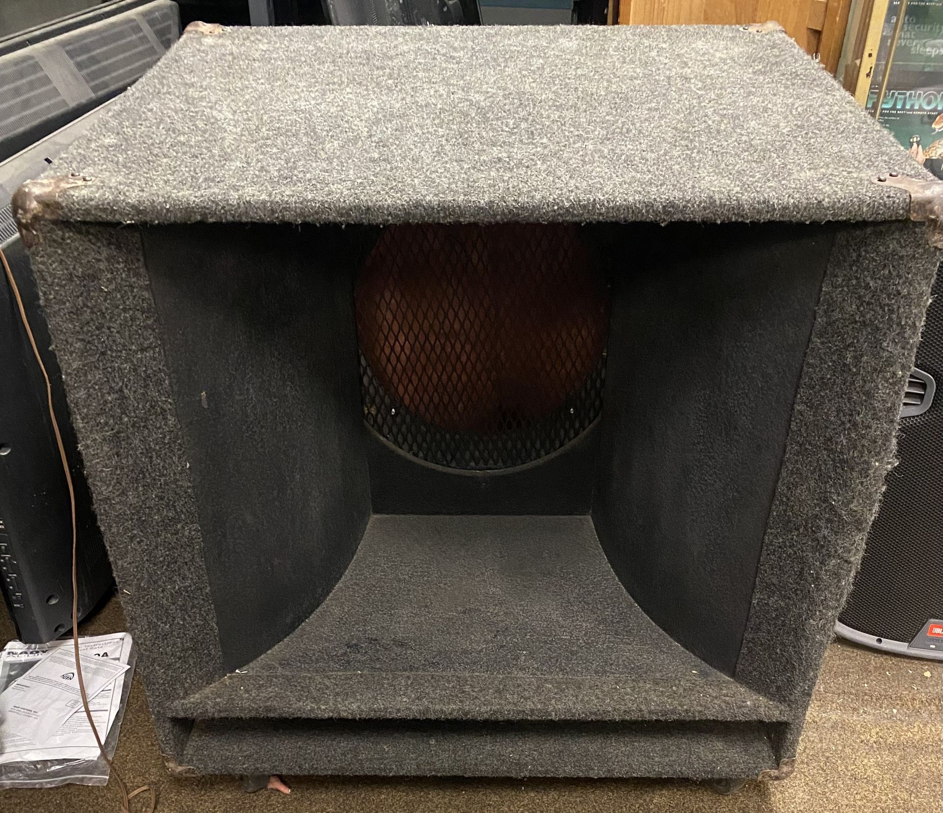 DJ Empty 15inch scoop speaker cabinets 32x32x30 On Wheels
