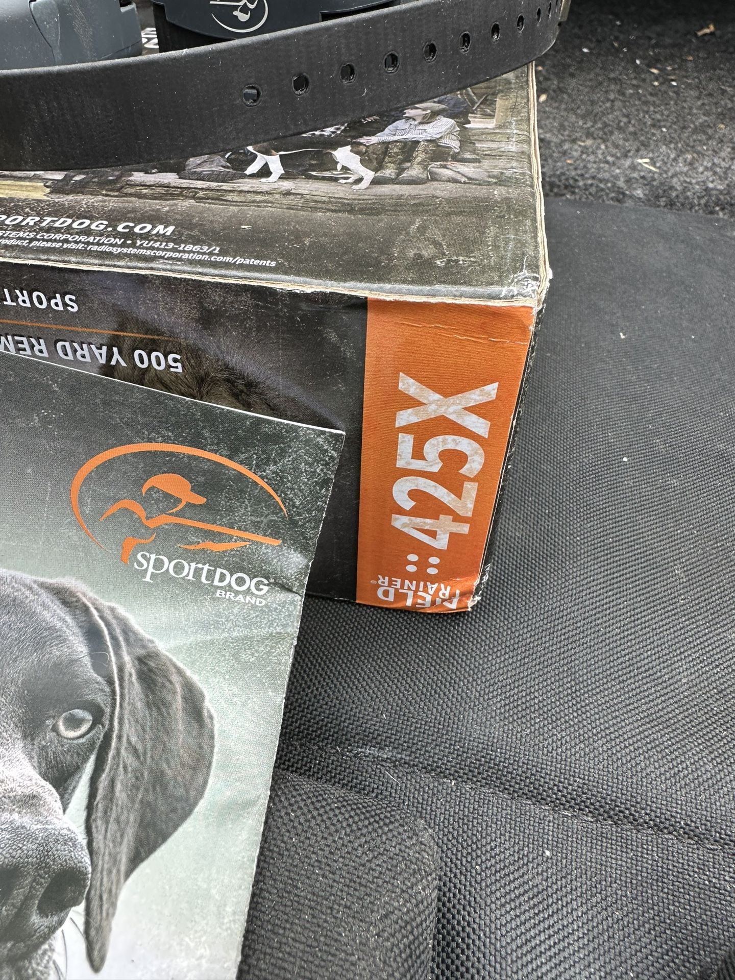 SPORTDOG invisible fence, field trainer, and extra 2000’ of 20 gauge wire