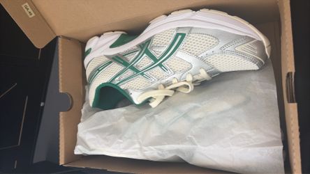 ASICS White Green Running Shoes Size