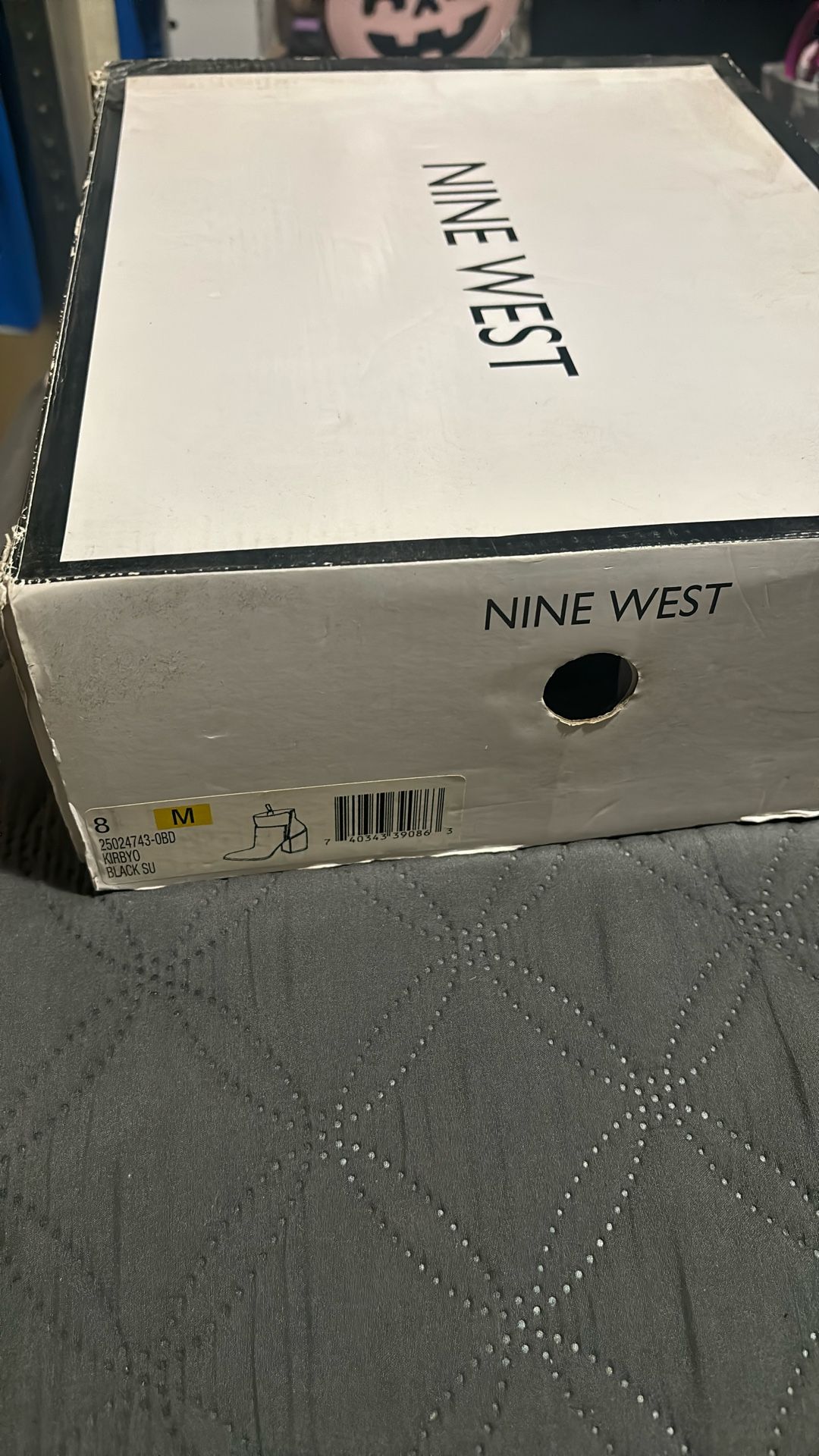 8W NINE WEST